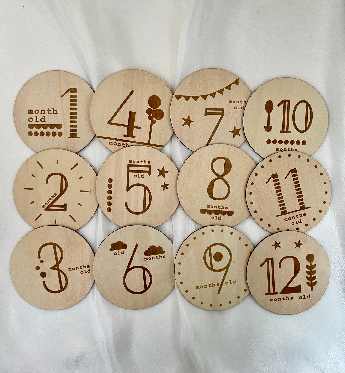 Wooden Milestone discs - assorted designs 12 discs